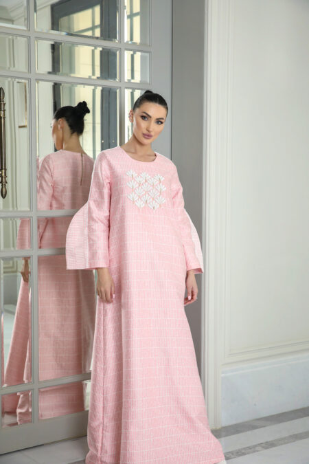 FRESH DAISY Dazzling Collection April by Noura