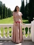Make_her_wear_outfit_2K_202607311419