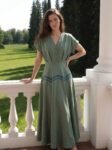 Dress_perfectly_fitted_elegantly…_2K_202607061222