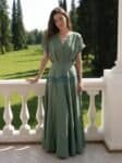 Dress_perfectly_fitted_elegantly…_2K_202607061222